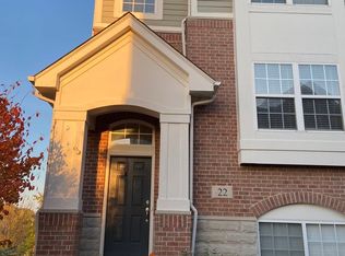 22 Grace Ct, Lemont, IL 60439