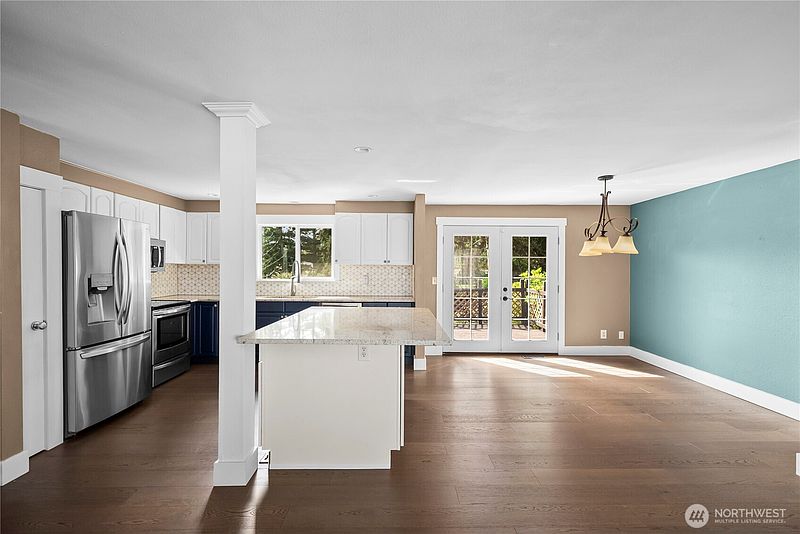 3rd image of 2529 SW 322nd Street