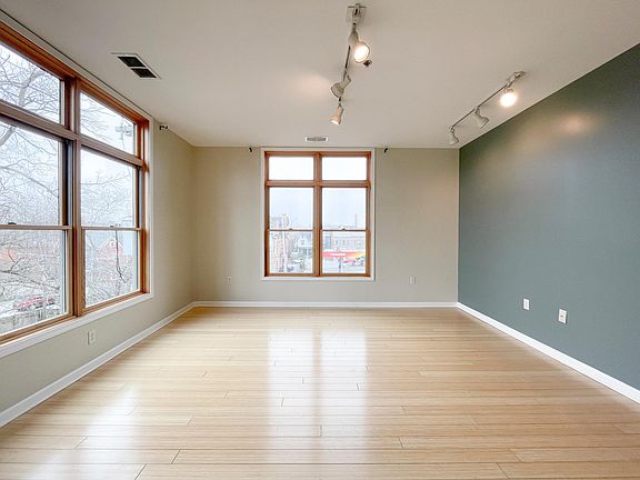 4th image of 448 Elmwood Ave APT 302