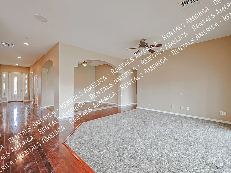 14712 W Edgemont Ave — Photo 2