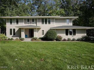3553 Capitol Ridge Ct NE, Grand Rapids, MI 49525