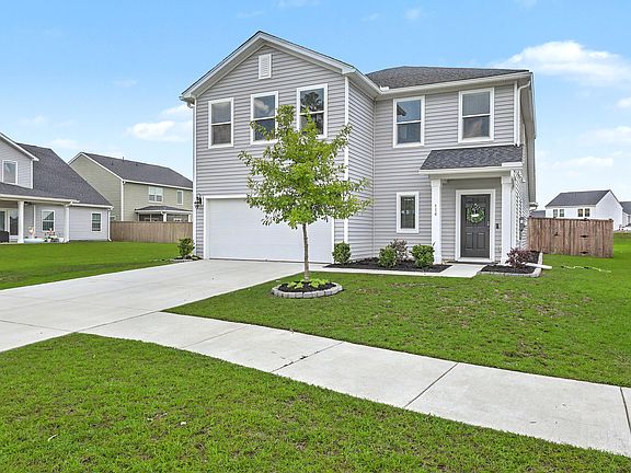 2nd image of 114 Lucca Dr