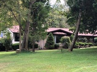 120 Seneca Rd, Wheeling, WV 26003