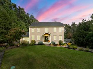 66 Hemlock Dr, Pembroke, MA 02359