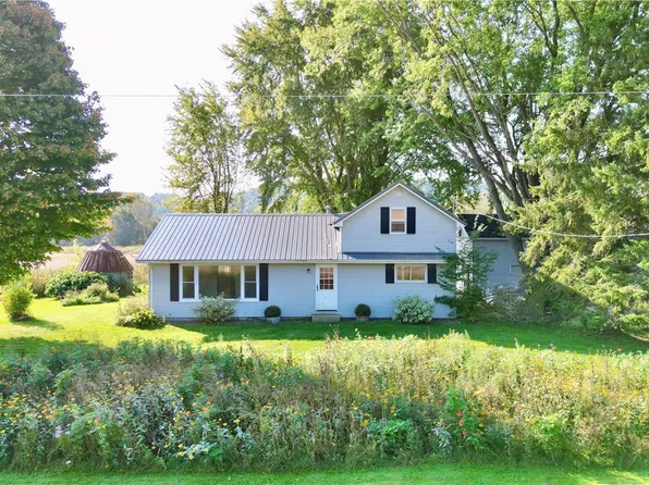 W8539 County Road Z, Arkansaw, WI 54721