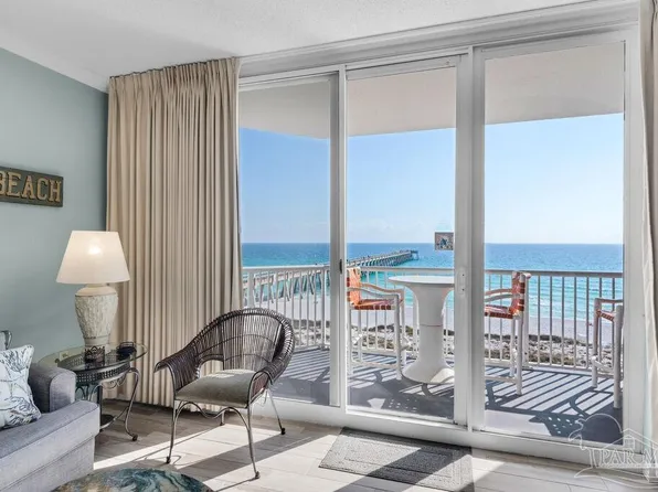 8577 Gulf Blvd APT 502, Navarre, FL 32566