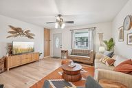 Plant Ave-S0407-007.jpg