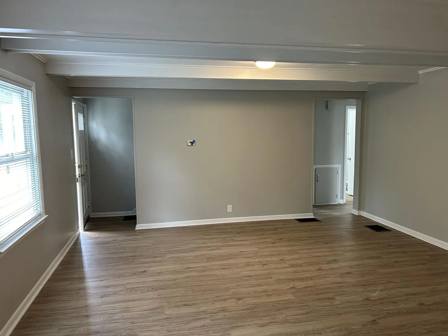 Welcome to 526 Edgemont — Photo 3