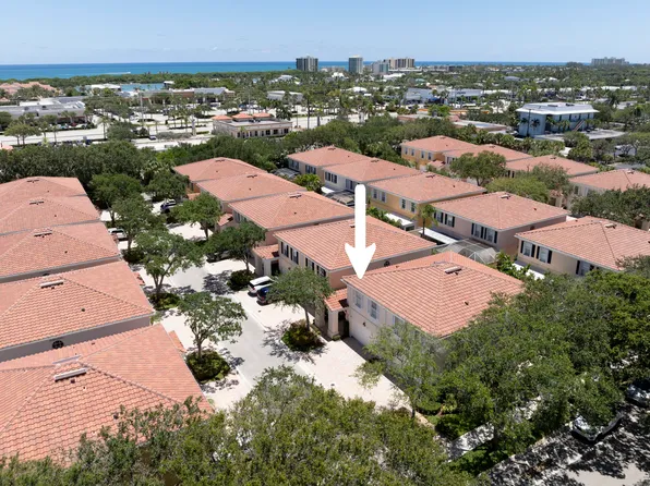 76 Laurel Oaks Circle, Tequesta, FL 33469