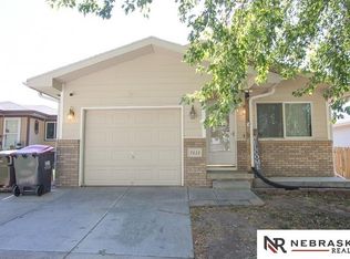 5111 W Partridge Ln, Lincoln, NE 68528