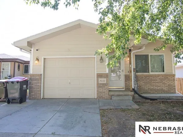 5111 W Partridge Ln, Lincoln, NE 68528