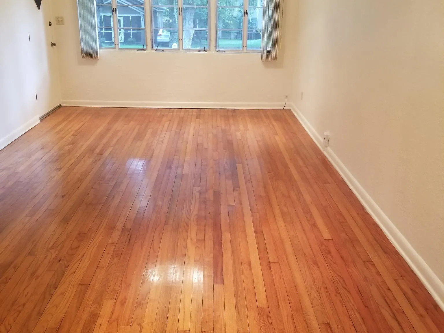 2 bed, 823 sqft, $1,750 — Photo 3