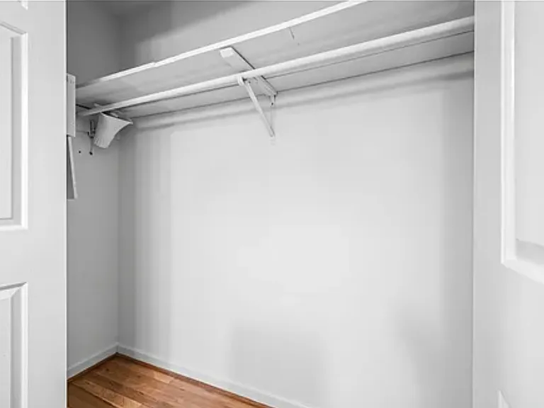 2905 Burch Ave #103 — Photo 10