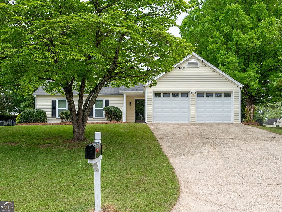 1st image of 933 River Rock Dr