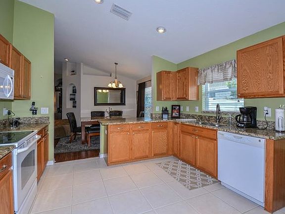 5th image of 3511 Clover Blossom Cir