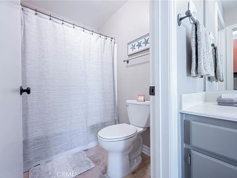 10 Corniche Dr #E — Photo 15