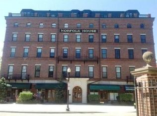 14 John Eliot Sq APT 3C, Boston, MA 02119