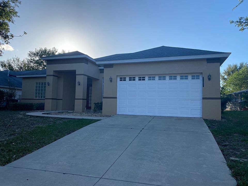 1st image of 33213 Stonegate Dr