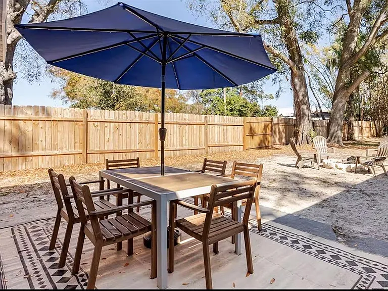 8911 Oren Ave — Photo 16