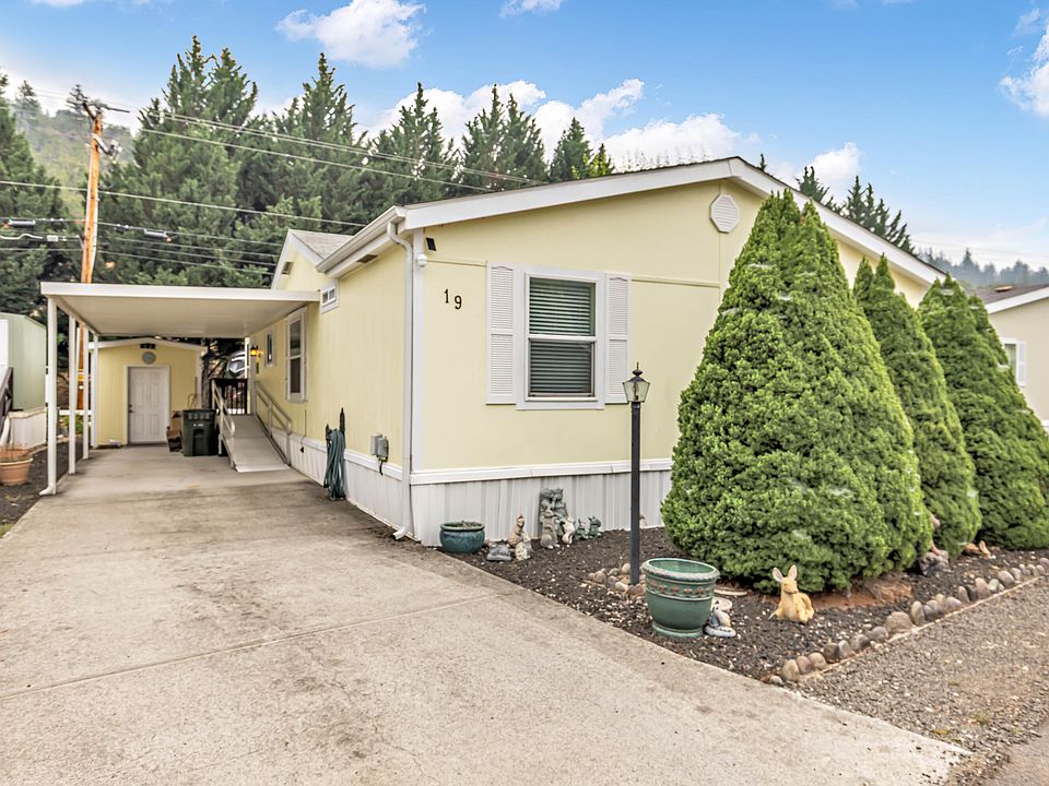 1st image of 21 Brophy Way Unit 19