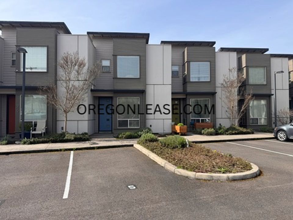 1st image of 963 Lorella Ave