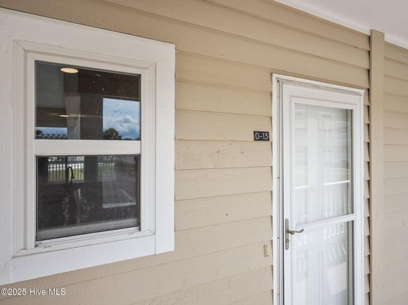 650 Cedar Point Boulevard #D13, Cedar Point, NC 28584