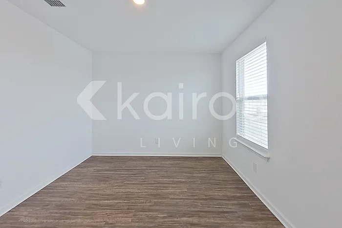 946 Shady Brk — Photo 10