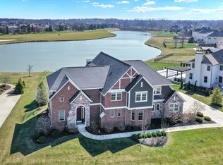 11345 Hawthorn Rdg W, Fishers, IN 46037