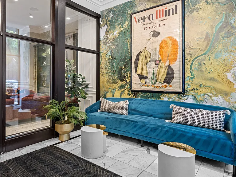 Flair Tower Apartments — Photo 44