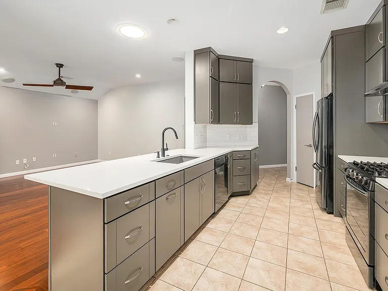 4920 Hibiscus Valley Dr — Photo 12