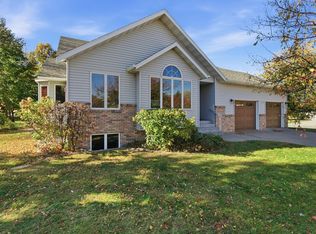 201 13th Ave SE, Saint Joseph, MN 56374