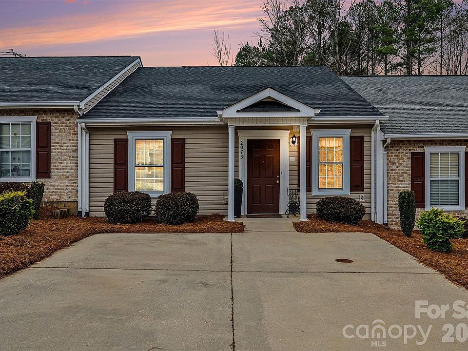 1st image of 2073 Pin Oak Pl