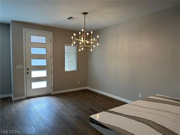 5th image of 600 N Carriage Hill Dr #1043