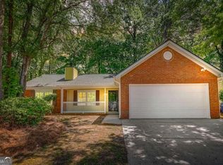 2133 Briar Glen Ln SW, Atlanta, GA 30331