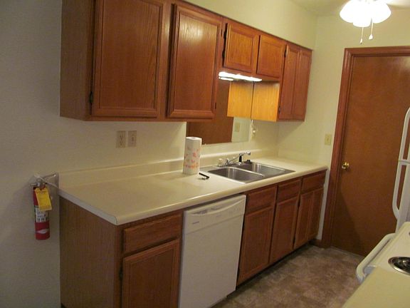 3rd image of 3524 S Burks Ct