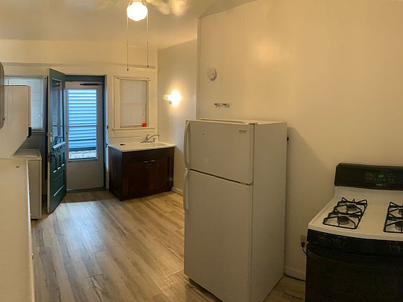 3rd image of 29 E Pulteney St APT 101