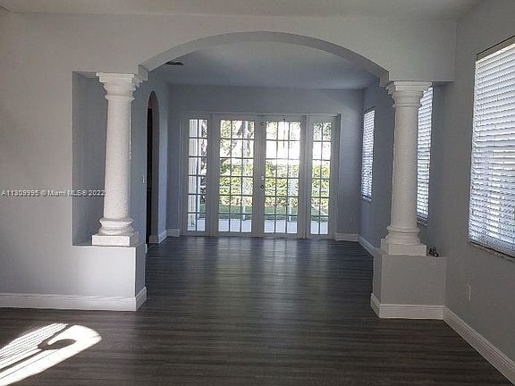 4th image of 6506 Marbletree Ln