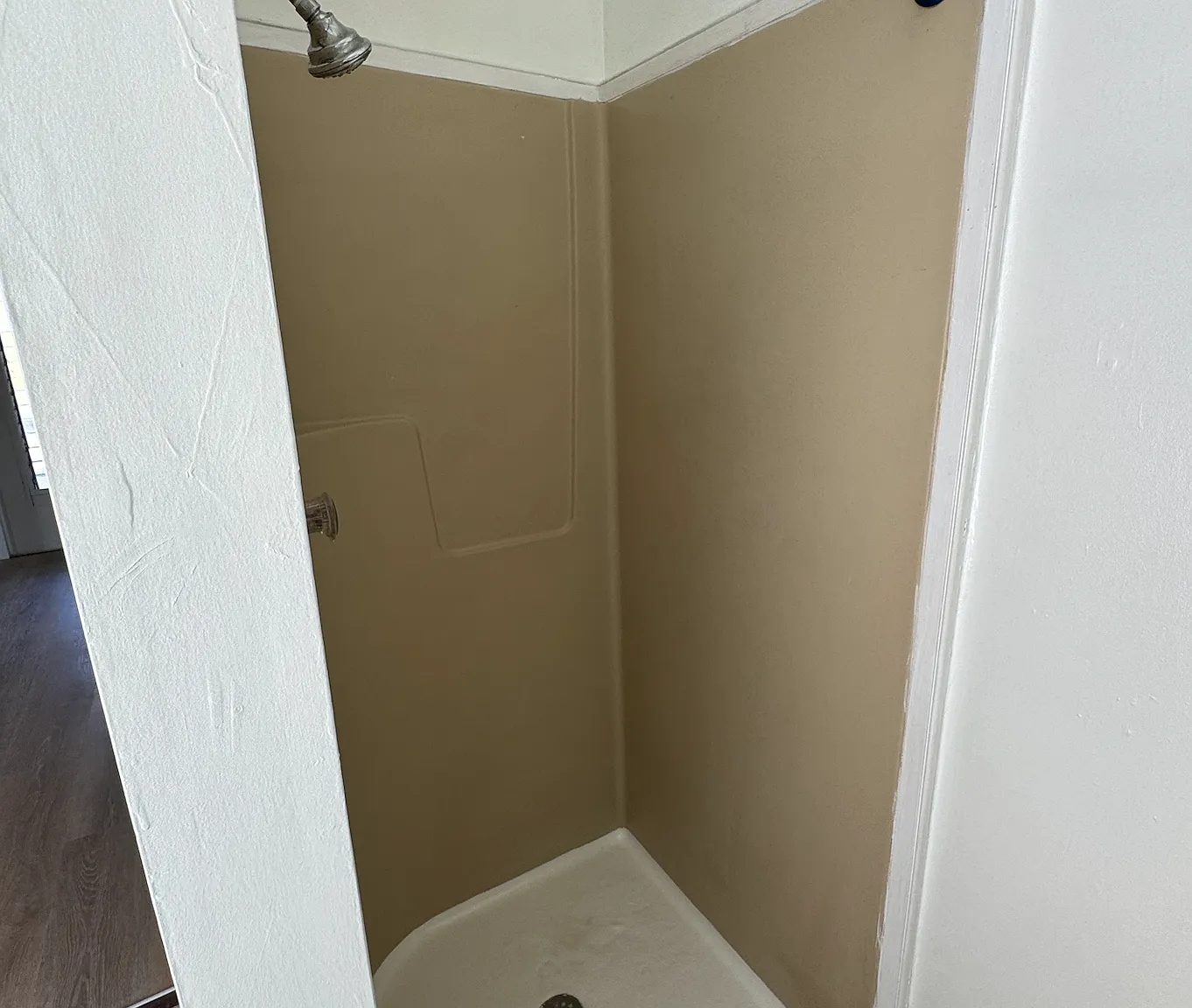 Studio, 200 sqft, $2,095 — Photo 4