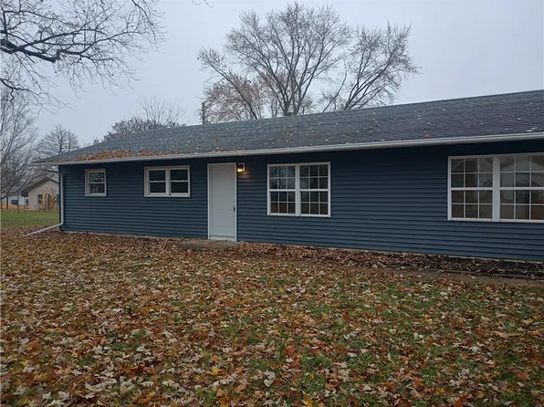 1010 Knollcrest Dr, Danville, IL 61832