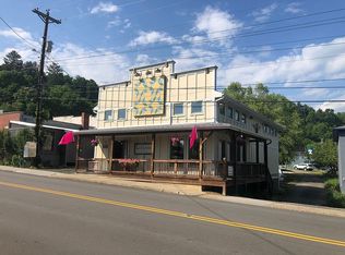 23 Highway 226 S, Bakersville, NC 28705