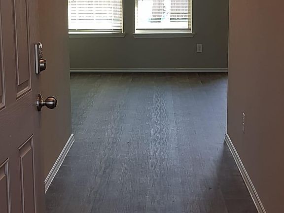 5th image of 18244 Cascadia Mill Ct #18244