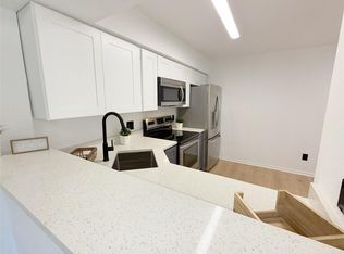 9090 S Braeswood Blvd APT 115, Houston, TX 77074