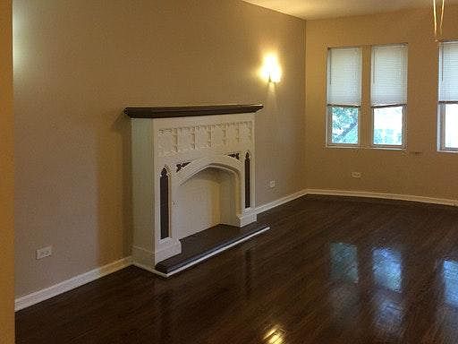 3rd image of 7704 S Essex Ave