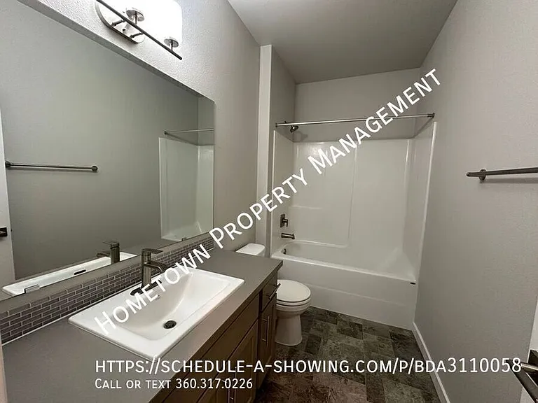 620 Natalee Jo St SE — Photo 9