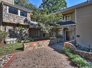 1848 Cavendish Ct, Charlotte, NC 28211