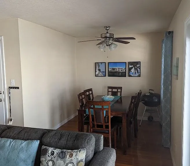 5116 Beach Dr SE #C — Photo 4