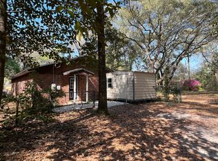 5390 Lone Star Ln, Milton, FL 32583