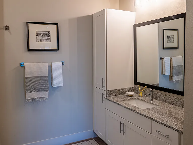 The View Residences — Photo 20