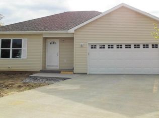 601 Bear Valley Ct, Columbia, MO 65202