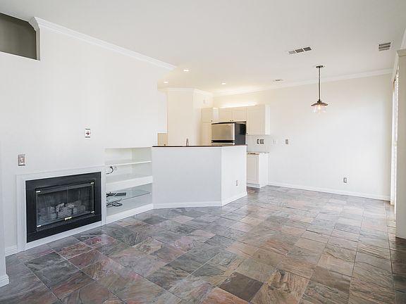 4th image of 26927 Hillsborough Pkwy Unit 101